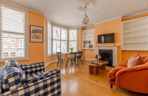 New! Cosy 2BR Victorian Flat, Mins to Tube - Foto 4