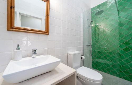 Peaceful, spacious & stylish, a real home! - Foto 16