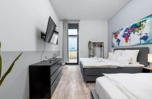 Tolles Design, hochwertig, Vollausstattung, 3 Zimmer, großes Bad & Gäste-WC, große Küche, 3 x Smart TV, 11 min zum Hbf Duisburg - Photo 10