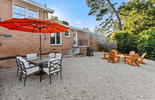 Orange Pit - 3BD 2BA Luxury Retreat - West Cola - Photo 32