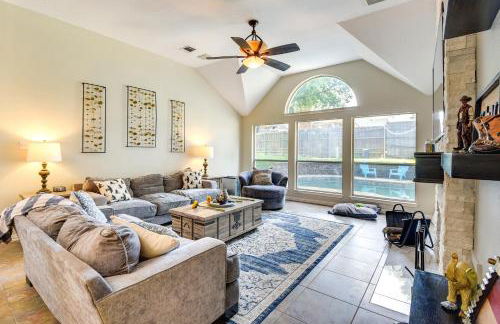 Spacious Flower Mound Home in Central Location! - Foto 7
