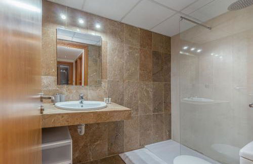 Milenial Marinapark - Apartamento a pie de playa con piscina y parking - Foto 24