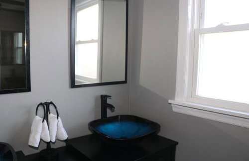 Spacious & Elegant 3 full bedroom apartment - Heart of Long Island - Foto 27