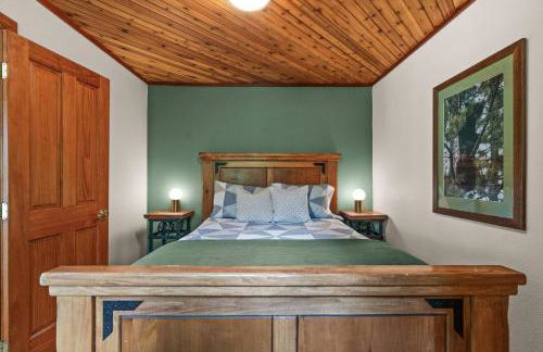 Rainier River Retreat - Foto 24