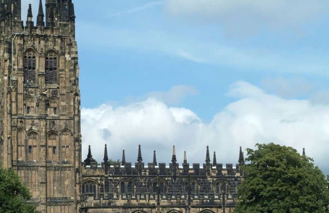 Wrexham Central Stay Apartment Six - Photo 27