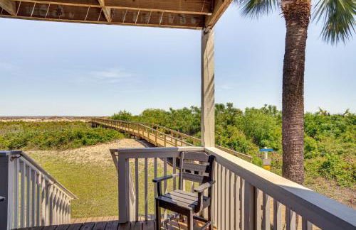 St Helena Island Condo with Beach Views and Porch! - Foto 3