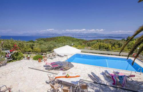 Villa Petra by Villa Plus - Photo 4