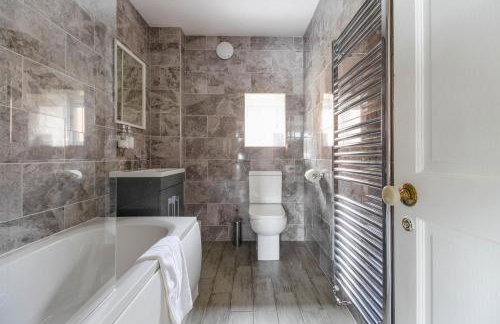 Stylish two bedroom apartment near Rookery Hall - Foto 18