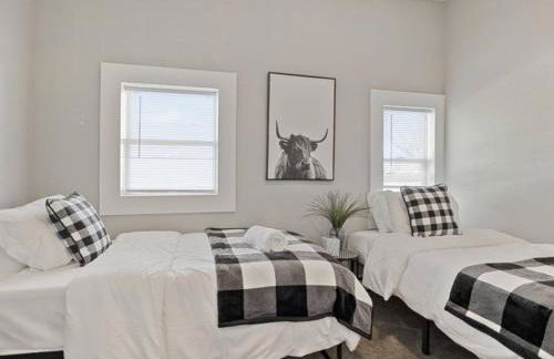 Chic 6BR Retreat:10 beds 3.5 Baths for Groups*ste - Foto 43