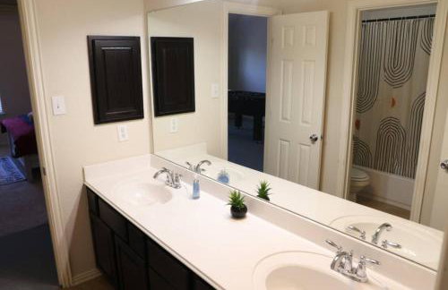 Media Room Pool Table Office Room Kitchen - Foto 24