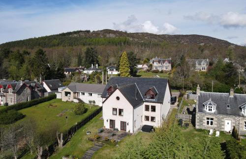 Old Distillery Lodge - Foto 1