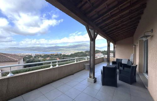Appartement avec vue imprenable sur la mer, terrasse et piscine - Foto 3
