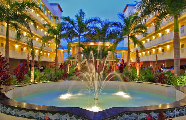 Sunset Vistas Beachfront Suites - Foto 3