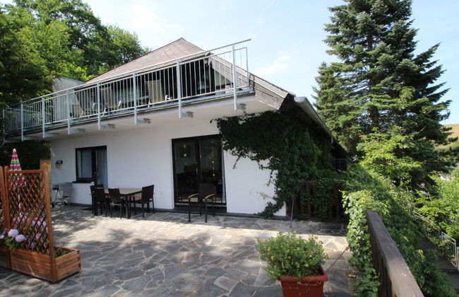 9 bedroom House in Immerath with garden and terrace - Photo 6