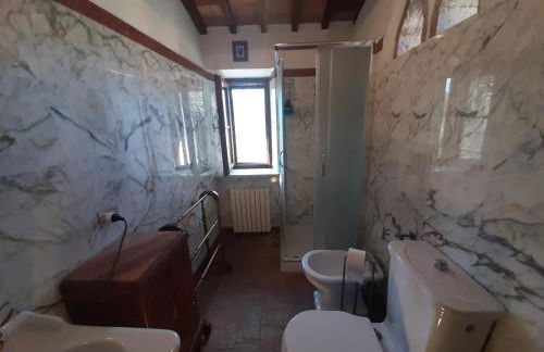 PERGOLA at Le Pietraie a cottage with many flowers - Foto 11