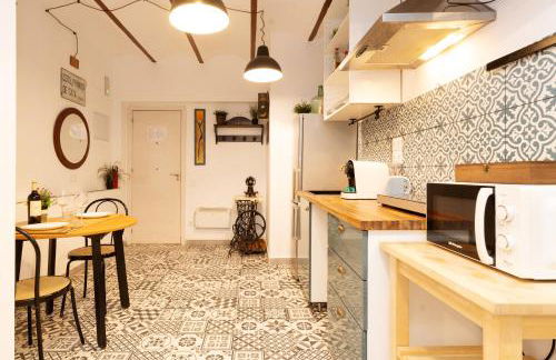 Estudios a 10' caminando de la playa y a 20' de Barcelona Centro - Foto 19