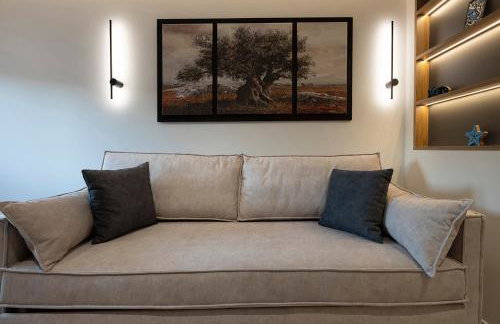 Akira Suites - Photo 17