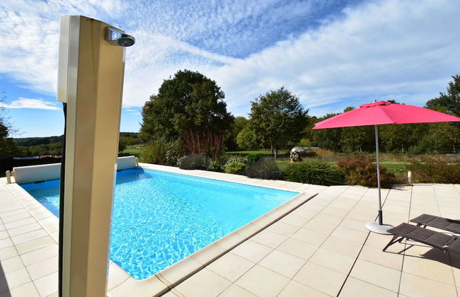 Holiday Home in Montclera With Sunny Garden, Playground Equipment and Private Pool - Foto 73