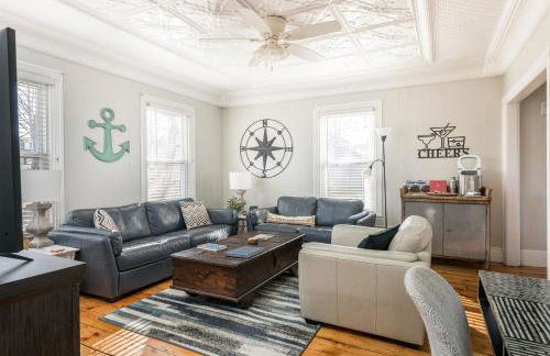 Arlies Digs One Block To Willard Beach - Foto 17