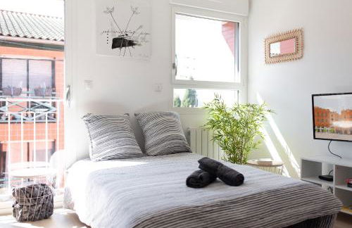 T2 avec parking gratuit - proximité gare - Foto 18