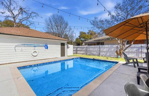 6BD Modern Rustic Retreat - Yard Pool & BBQ - Foto 37