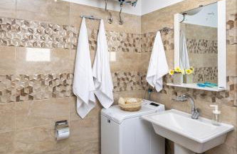 Salty Beach Cottage, 20m from Kini Beach - Foto 19