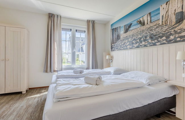 Beachside Villa + Sauna - Photo 6