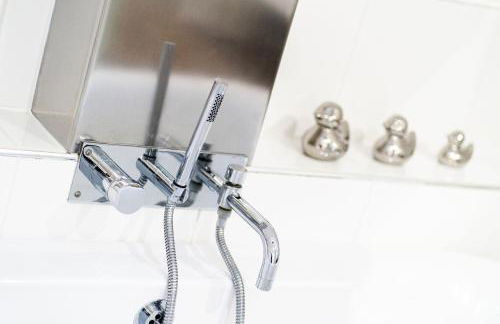 Serviced Apartment Near Glasgow Airport and Hospital with Free Parking Long Stays Available - Foto 23