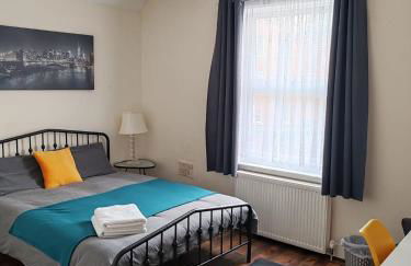 King En-Suite Room Self-Catering Workspace - Foto 1