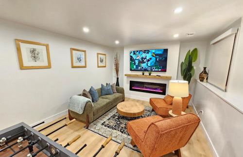 Luxury 4BR near Six Flags & Naval Base - Foto 19