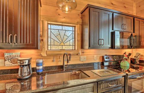 Mountain View Hideaway with Outdoor Fireplace! - Foto 11