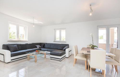 Apartment Damir for 8 Labin-Rabac - Foto 8