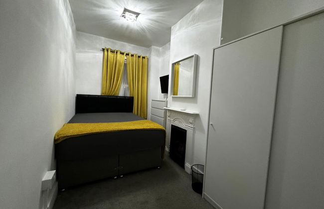 Onsite Apartments in Central Brentwood - Foto 2