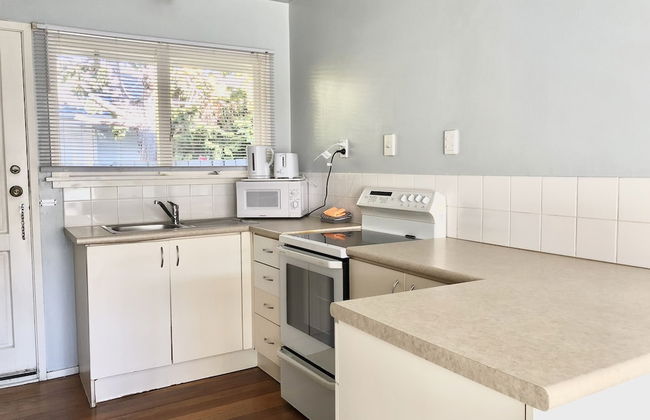 Good Deal House - Photo 16