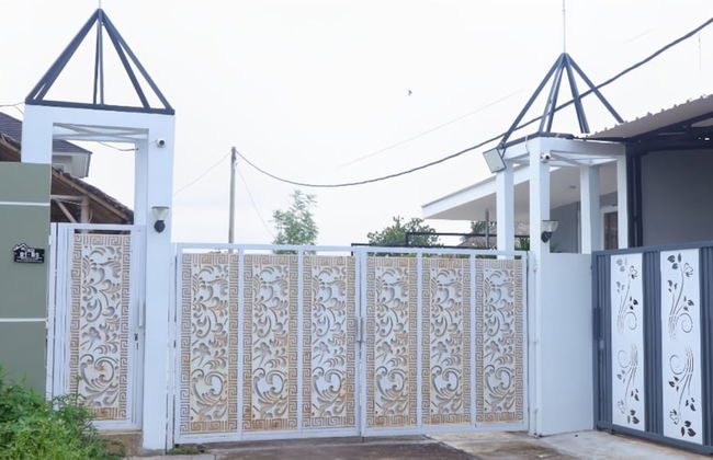 DeBali Villa Countryside by Simply Homy - Photo 43