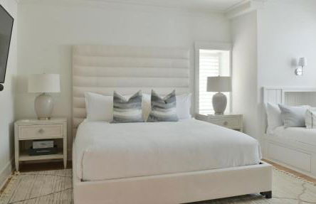 Lagoon View 5 Bedroom Moreland Village Home 5573 - Photo 2