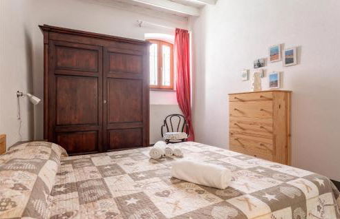 3 Bedroom Beautiful Home In Milis - Foto 6