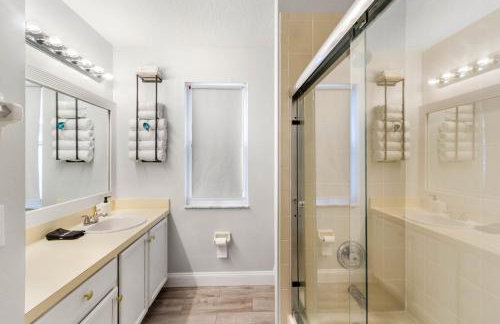 Mario Manor Heated Pool King Bed Game Room Near Disney - Foto 25