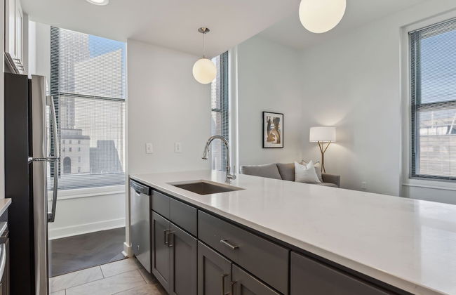 Placemakr Downtown Pittsburgh at The Pennsylvanian - Foto 30