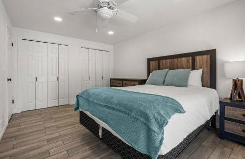 Luxe 4BR 2BTH l Pool & Grill l Central Location l Mountain View l Family Vacation l RV Site - Foto 17