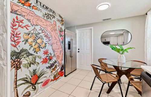 Right at Home Stays - Modern 2BR 2BA with Yard & Fireplace - Foto 2