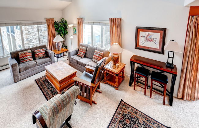 Bay Club Town Homes by CRMR - Foto 24