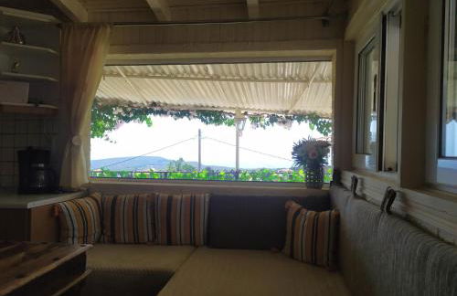 Agnadema House - Photo 16