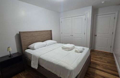 Stylish 3BR Retreat Near EWR Airport NYC Hub - Foto 51