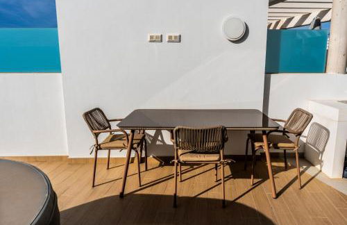 Panoramic Seaview Penthouse The Wave - Photo 15