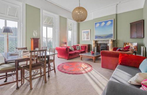 Ultra Luxury Central 2 BR Apartment By AltoLuxoExperience Short Lets & Serviced Accommodation With Free Wifi & Parking - Foto 8