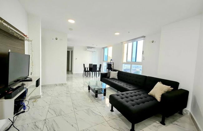 Oceanfront Designer Apartment PH The Sands, Next to Hilton - Foto 9