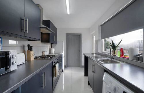 Comfortable 2BR Home 10 Min to Durham Cathedral - Foto 11