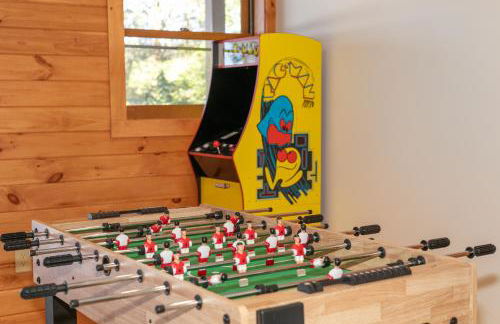 Hermit Lake Winter Retreat Ski, Skate & Game Room - Foto 30