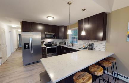 The Mendon House Brought to you by GetAway Vacations - Photo 10